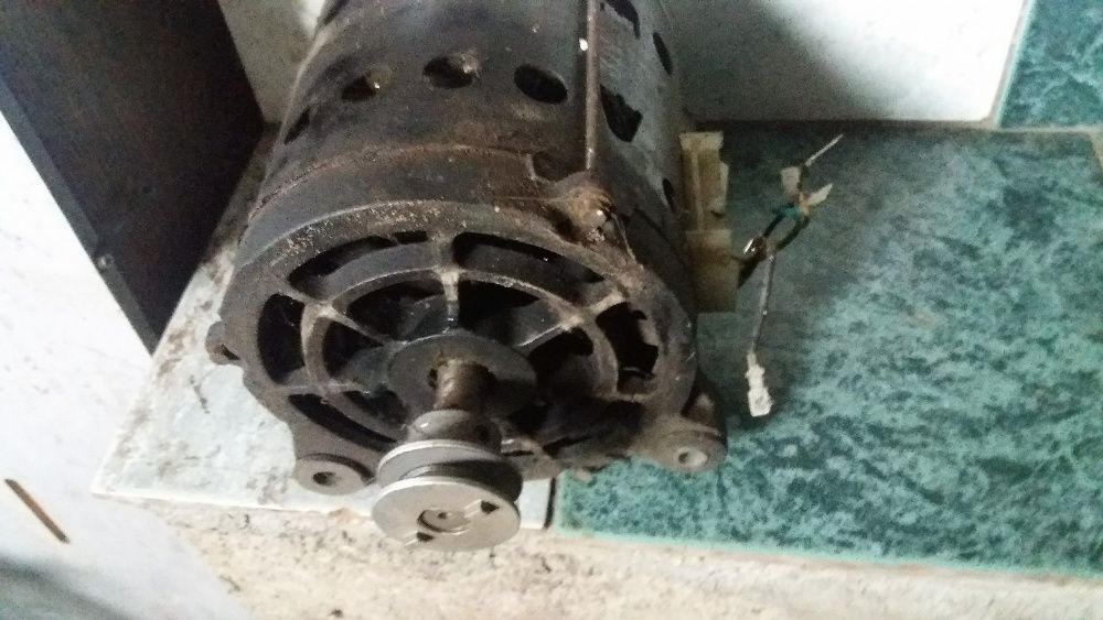 Ел.мотор от перална машина