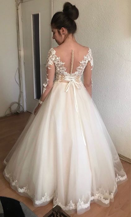 Vând rochie de mireasa Noua !!