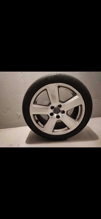 Jante audi  ,cauciucuri vara ok pe ele 245/40 R18