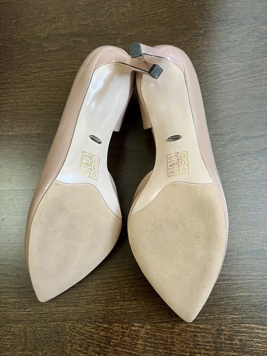 Женские туфли