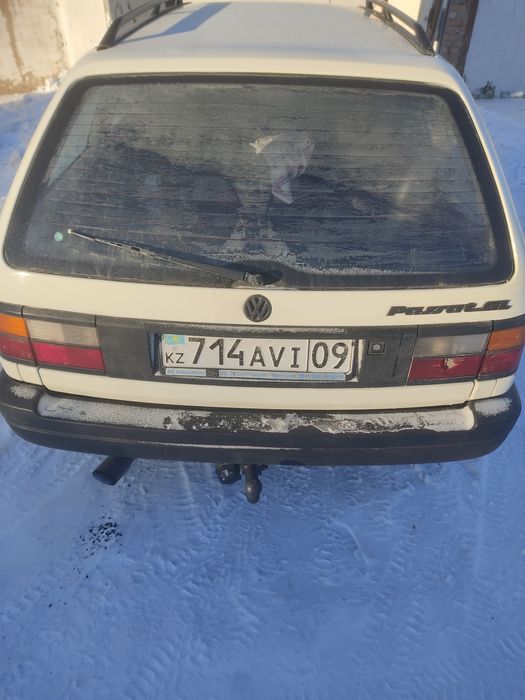 Продам Фольксваген Пассат Б3 универсал