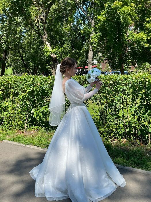 Продам свадебное платье