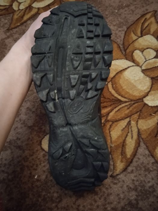 Срочно продам  обувь