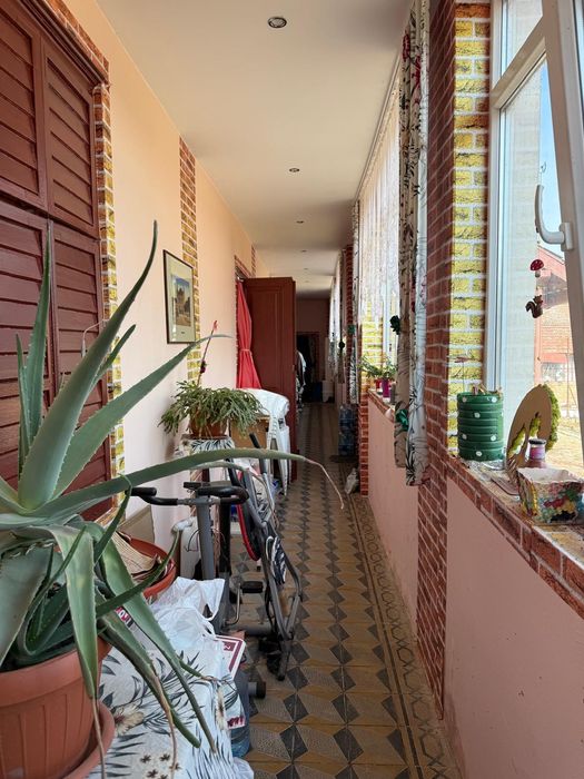 Am de vanzare casa renovata,  cu teren 1797 mp, Iecea Mică, proprietar