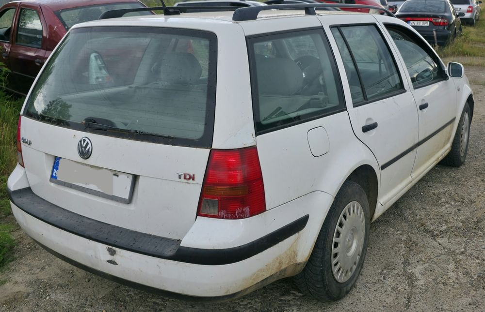 Cutie viteze Golf 4 6 trepte Motor Golf 131cp ASZ