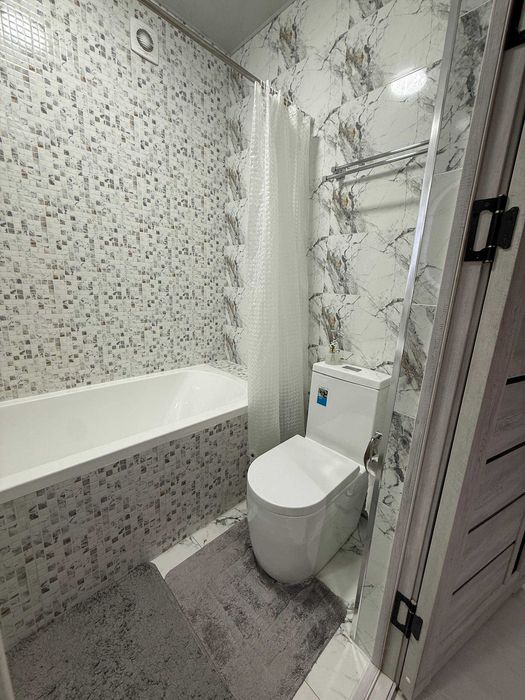 Продается Коттедж! 4х ком,1,28 соток,махалля Олмос,Рохат круг