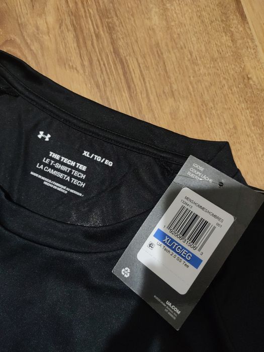 Tricou Under Armour subțire mărimea XL