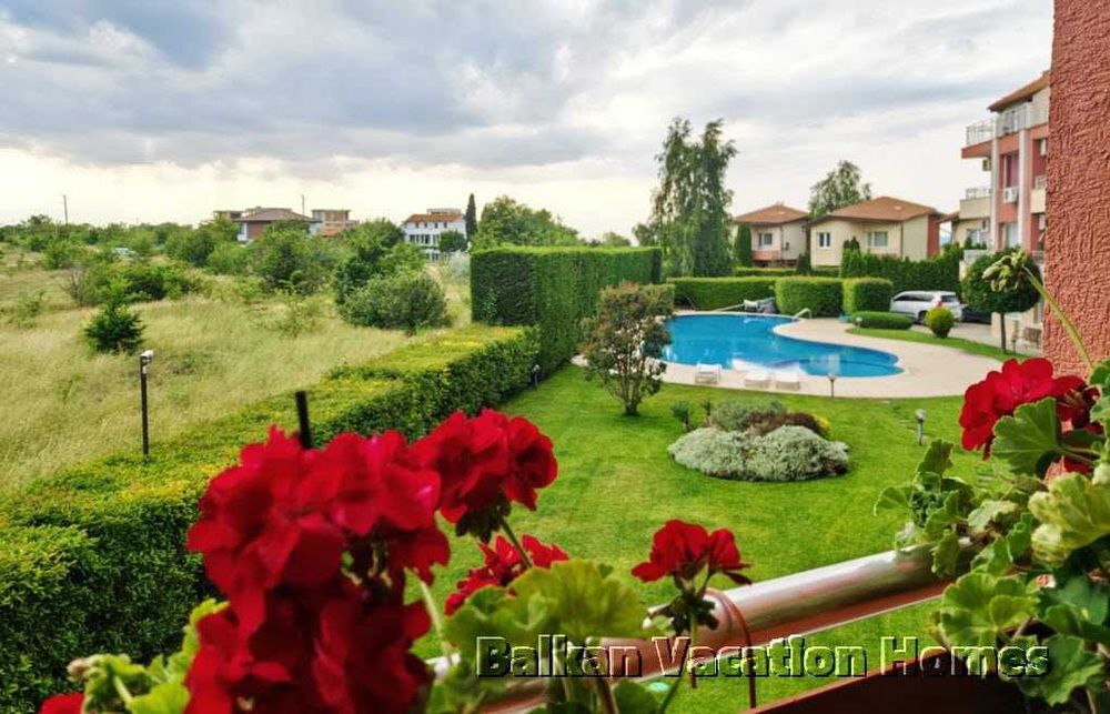 Продава се Двустаен апартамент в Варна, Галата - 66 кв.м за 1058 €/кв.м - Снимка #6