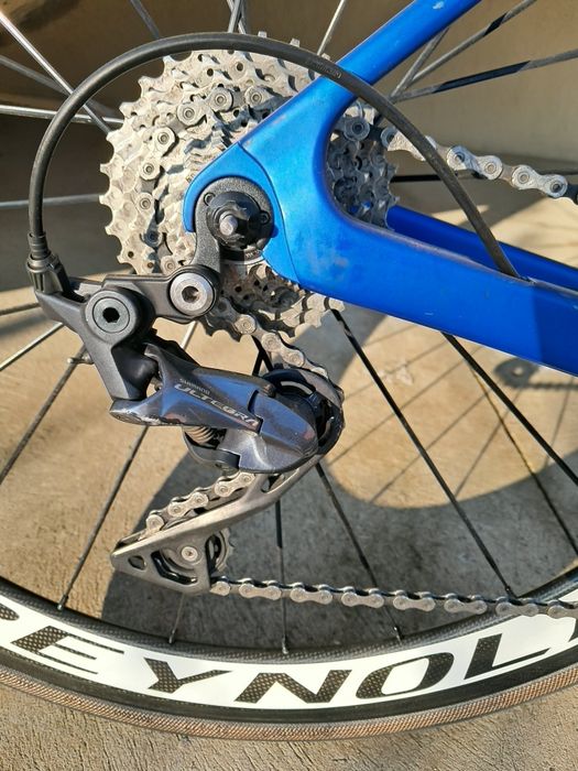 De vânzare cursiera