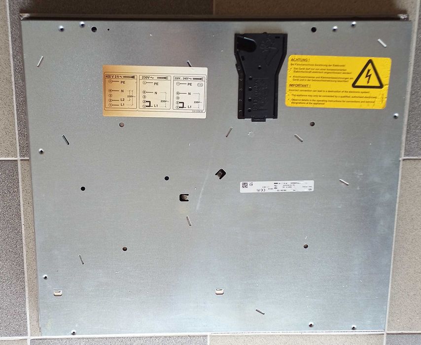 Стъклокерамичен кухненски плот/котлон за вграждане AEG 66301K-MN