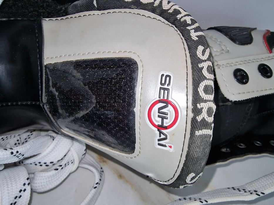 Коньки мужские 45 размер.