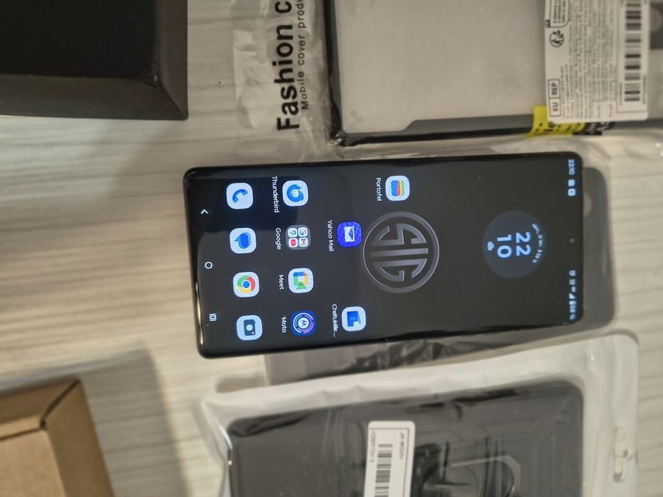 MOTOROLA Edge 40 Pro 5G, 256GB, 12GB RAM, Dual SIM, Interstellar Black