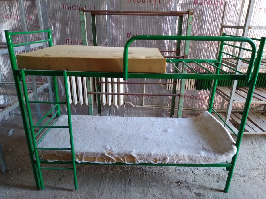 Кровать 2х ярусная