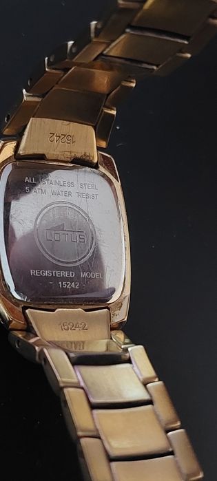 Ceas LOTUS barbat si dama