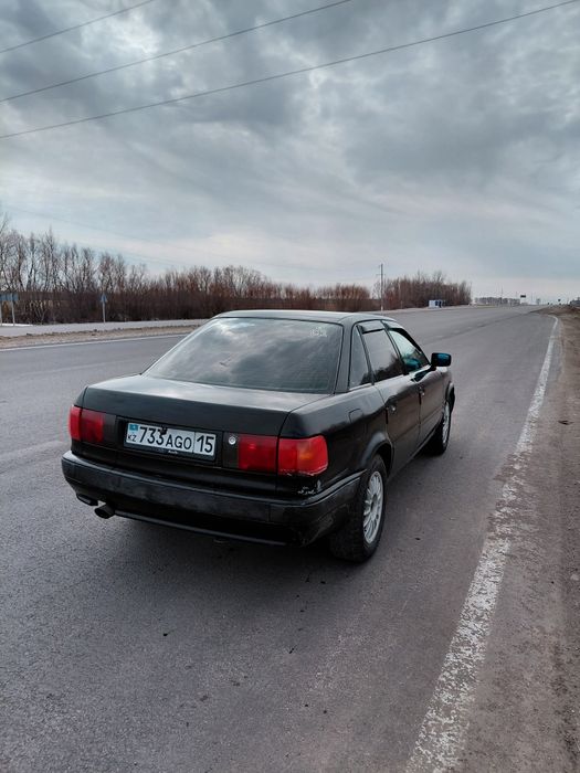 Продам Ауди 80 Б4 моно