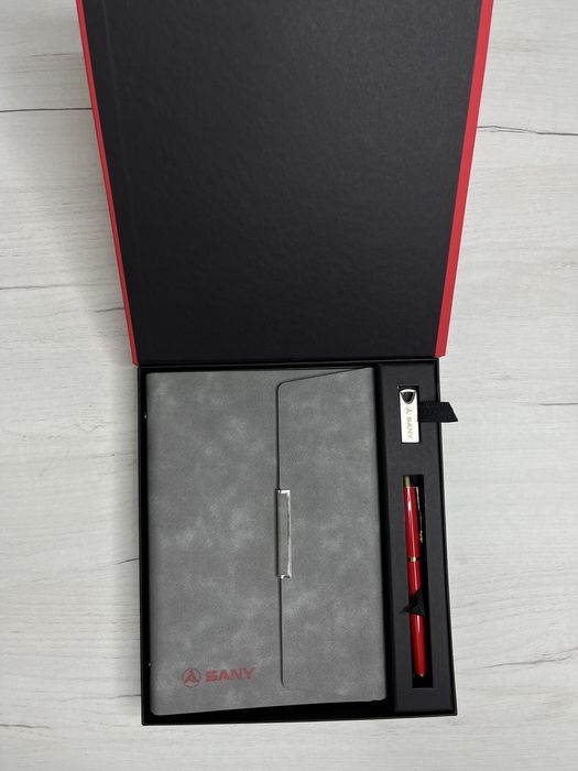 Рекламные сувениры бизнес наборы и корпоративный мерч.