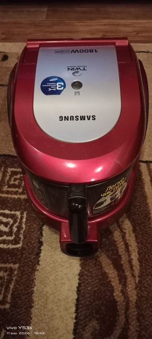 Продам пылесос Samsung