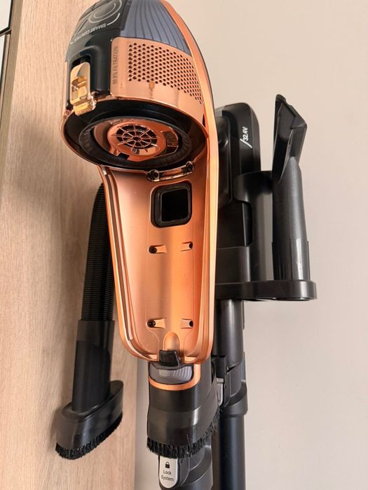 ROWENTA X-FORCE FLEX 15.60 (32.4V) – почти нова, комплект