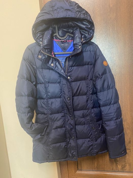 Дамско зимно яке Tommy Hilfiger XS