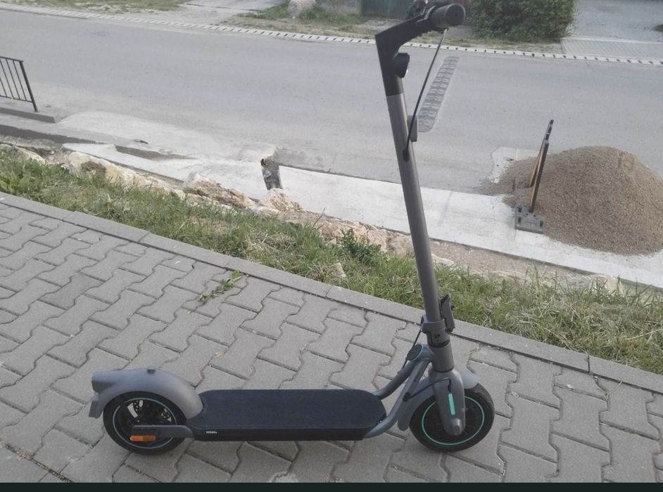 Trotineta electric