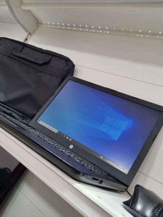Ноутбук HP в идеальном состоянии