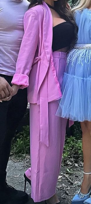 Розов комплект LBD  сако и панталон