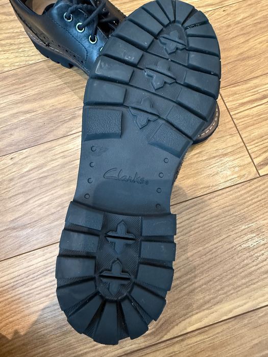 Обувки Batcombe Wing Clarks черен