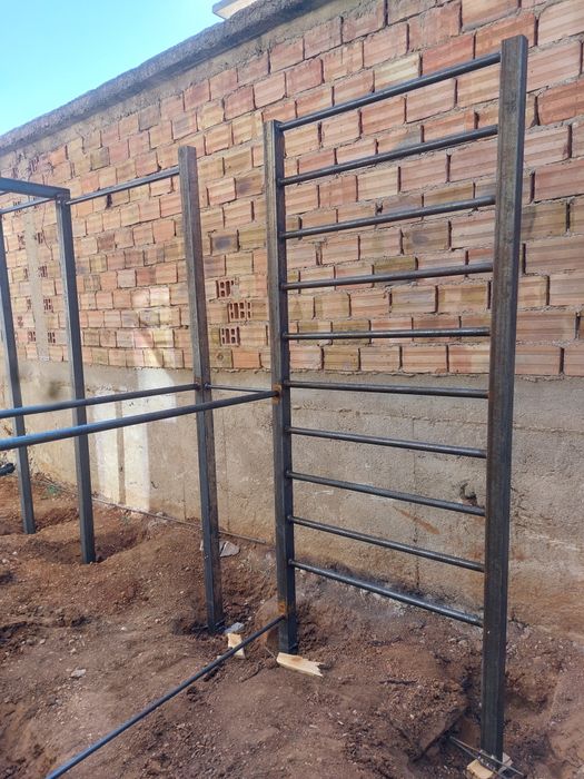 Стрийт Фитнес / уличен фитнес комбиниран уред