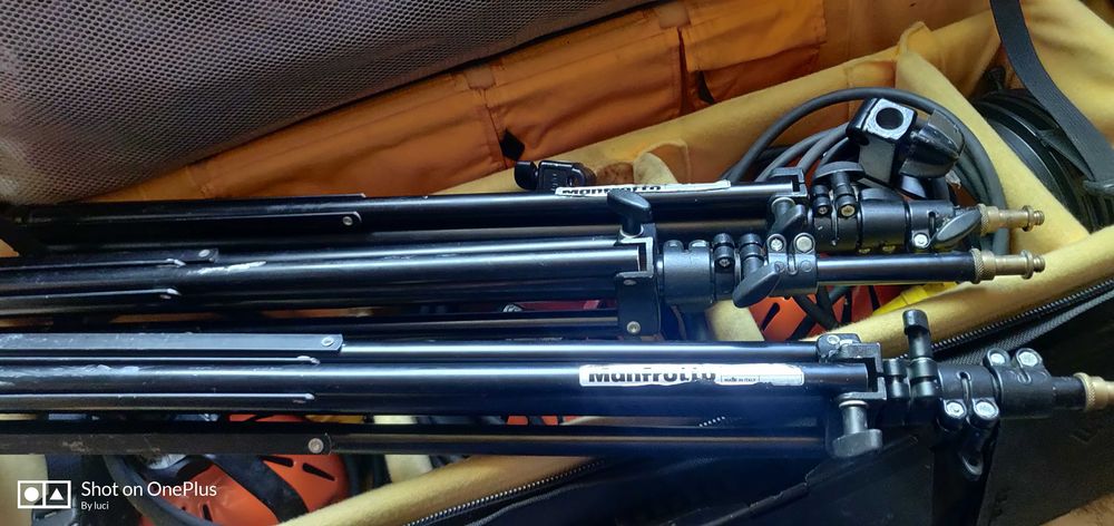 Trusa Lumini Cosmolight Cosmobeam 800w