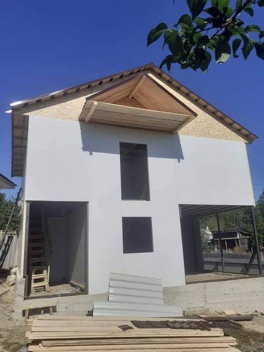 Vând casa din panouri Sandwich termoizolante pereți 20cm
