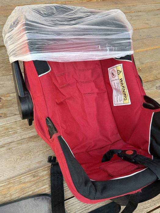 Автомобильное кресло