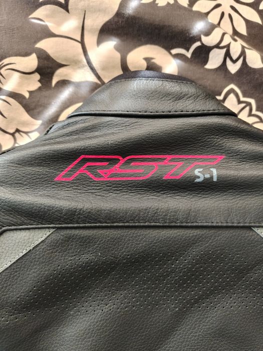 Дамско кожено яке за мотор RST S1 CE