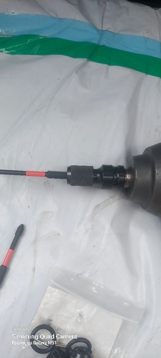 Adaptoar  vârf impact 1/2 la hexagon pentru biți