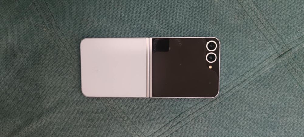 Телефон самсунгг