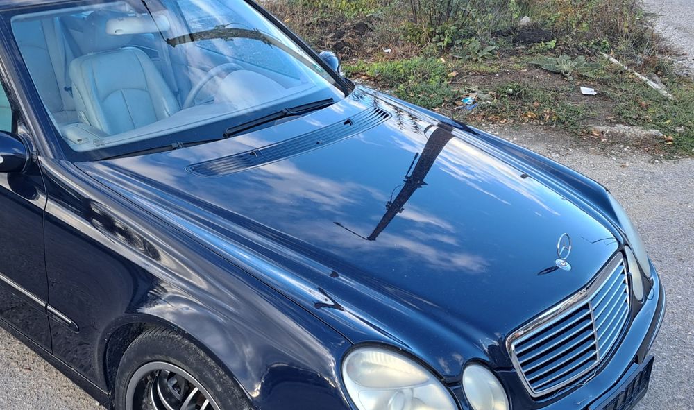 Преден капак Мерцедес W211 Е class оригинален алуминиев Mercedes Е
