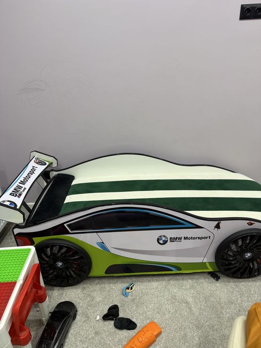 Продается детский машина крават