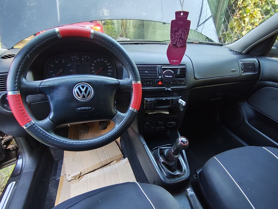 VOLKSWAGEN Golf 2002 — imagine 4