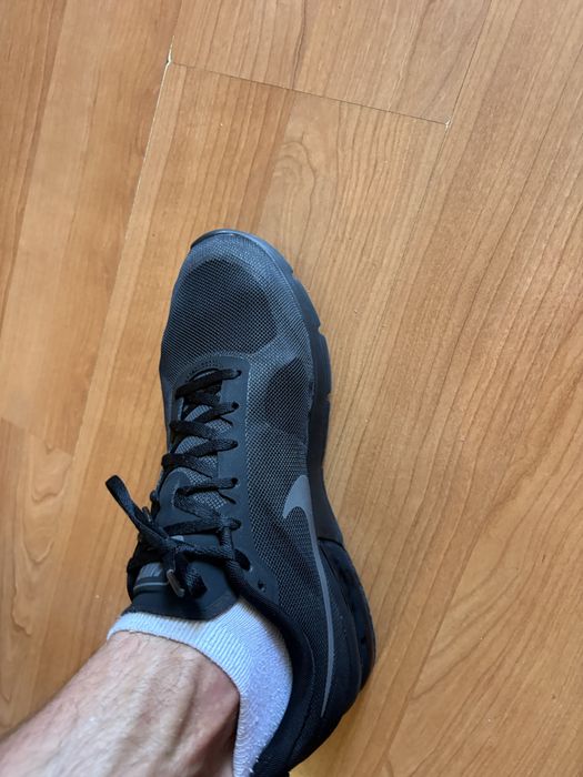Nike маратонки – веднъж обувани, без следи от употреба