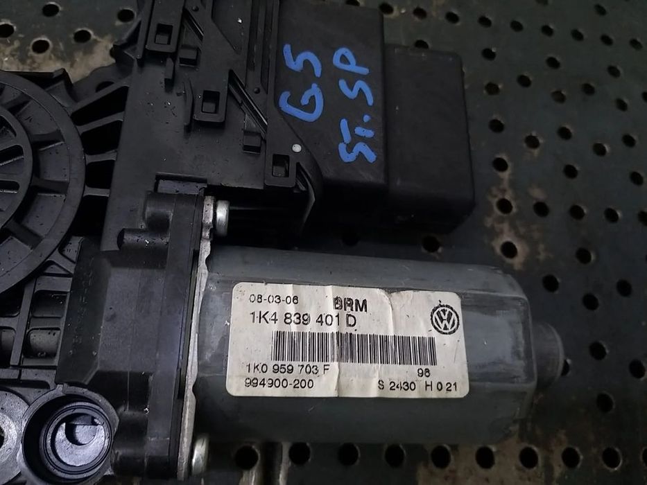 Motoras macara stanga spate vw golf 5 1k 1k4839401d 1k0959703f 994900200 0130821431
