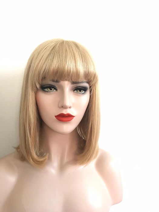 Peruca din par natural lucrata manual