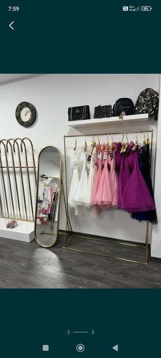 Златни щендери етажерки за аксесоари