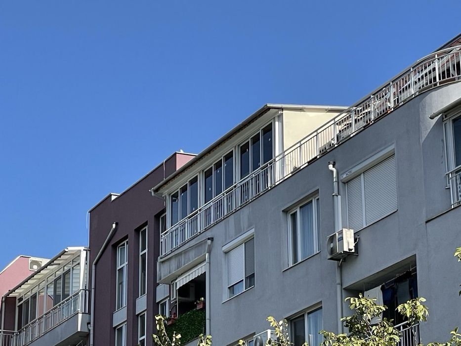 Продава се Двустаен апартамент в Бургас, Лазур - 70 кв.м за 2136 €/кв.м - Снимка #12