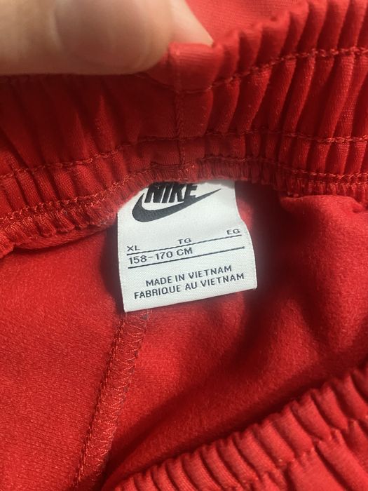 Pantalni de traning Nike Tech