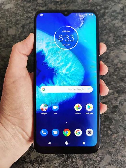 Telefon bun cu memoria de 64 Gb si 4 Gb ram