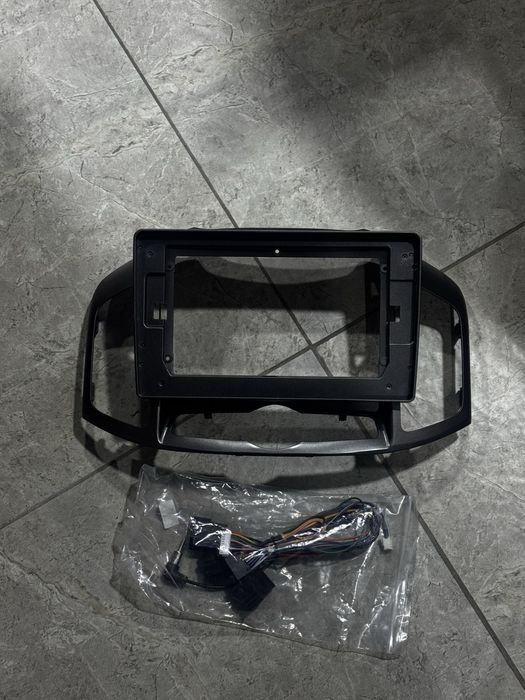 Teyes monitor uchu ramka keldi 10 дйюм каптива 2/3