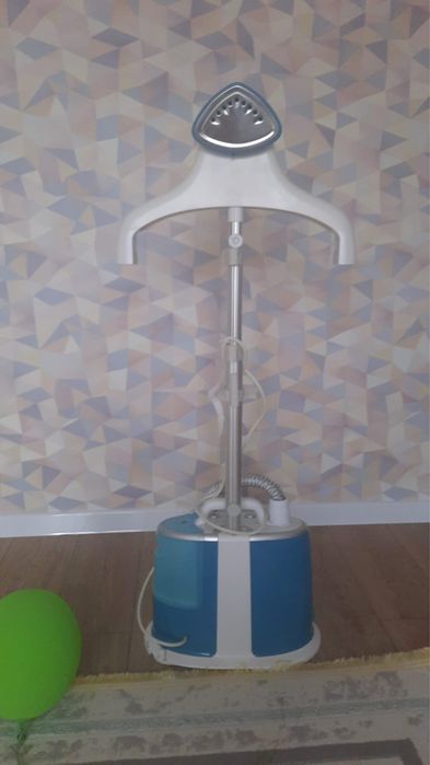 Продам вертикальный отпариватель