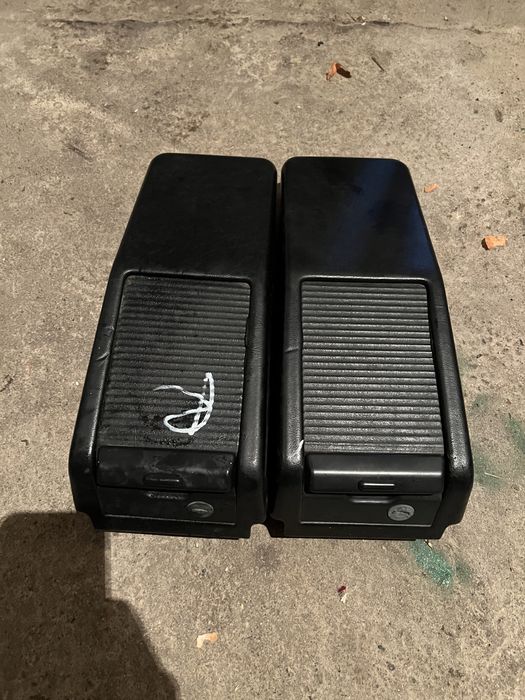 Продам на мерседес 124 Е2,8 хлебницу