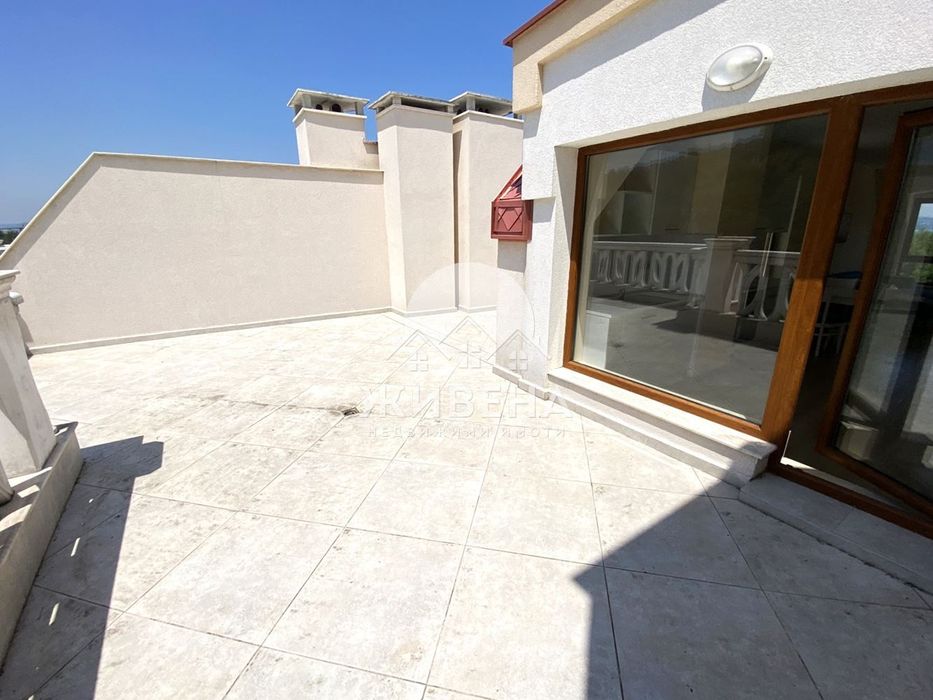 Продава се Двустаен апартамент в Варна, Аспарухово - 138 кв.м за 1196 €/кв.м - Снимка #8