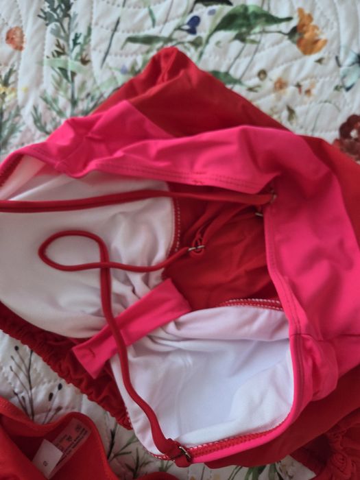Costum baie gravida, S nou