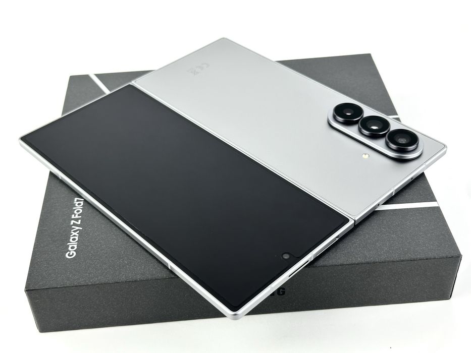 НОВ! Samsung Galaxy Z Fold 7 5G 512GB Silver Shadow 2г. Гаранция!